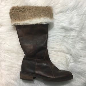 manas boots with fur